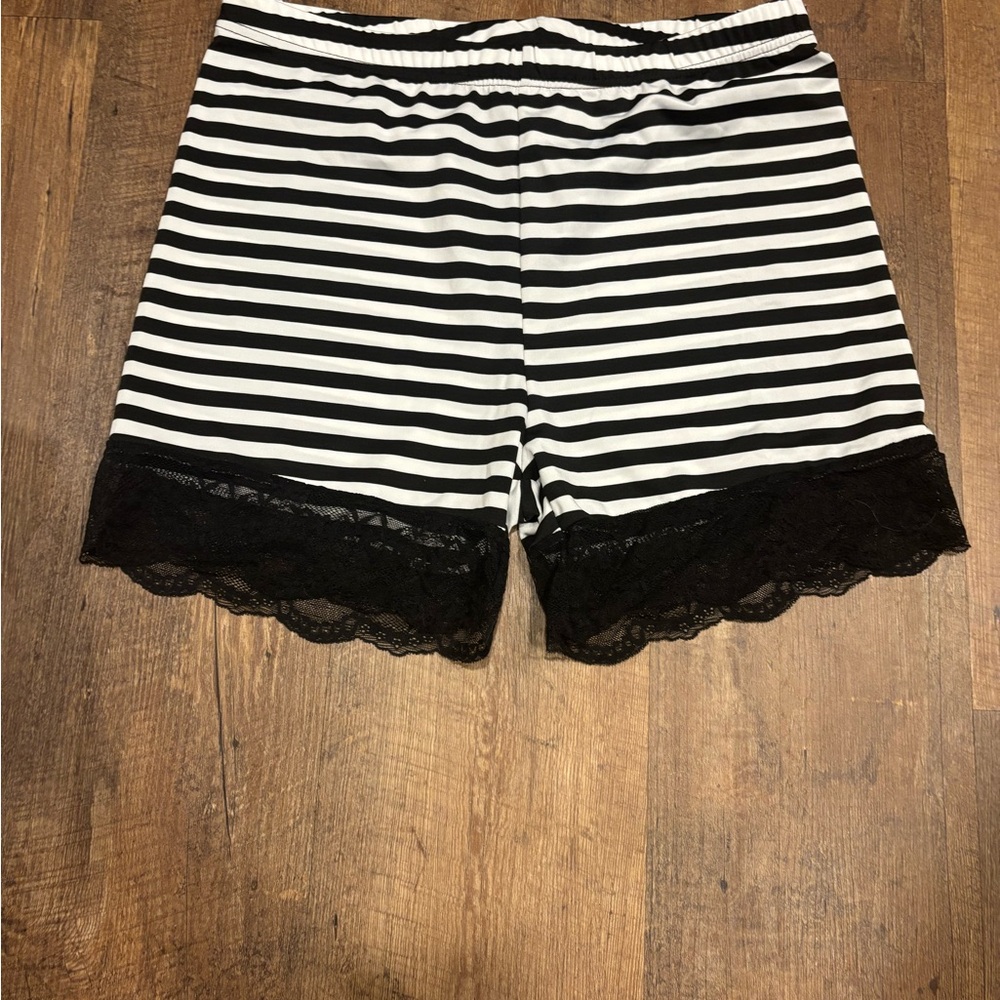SHEIN Black and White Striped Shorts with Lace Hem